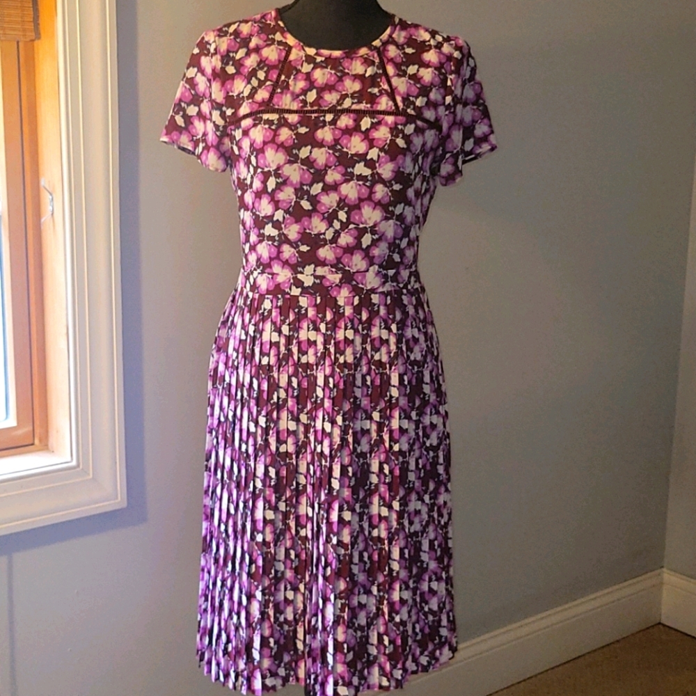 EUC Banana Republic Pleated Dress (0216)